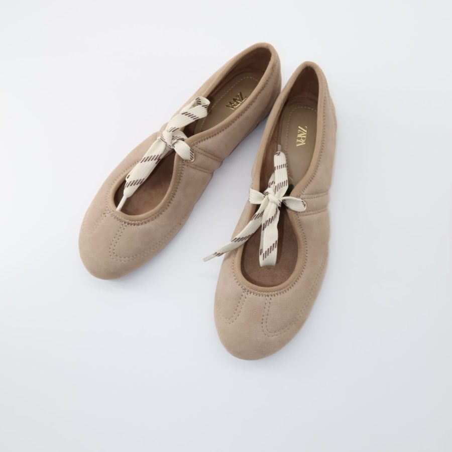 zara-sneakerina-four